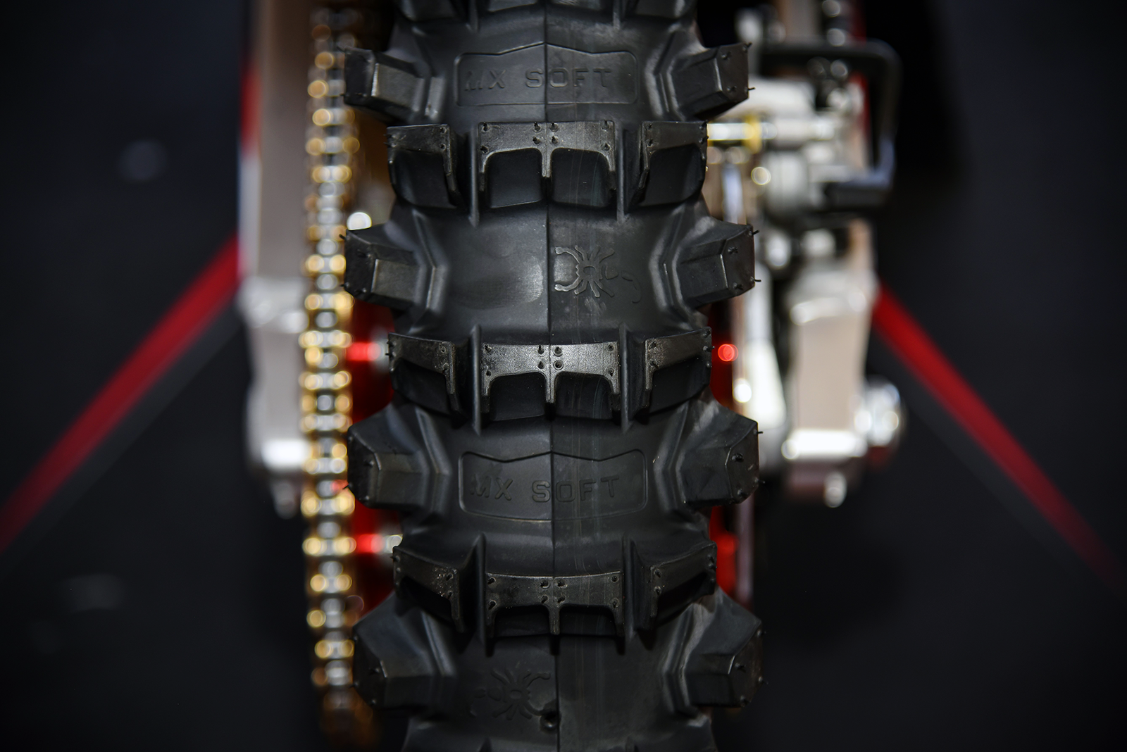 03130119 image 3